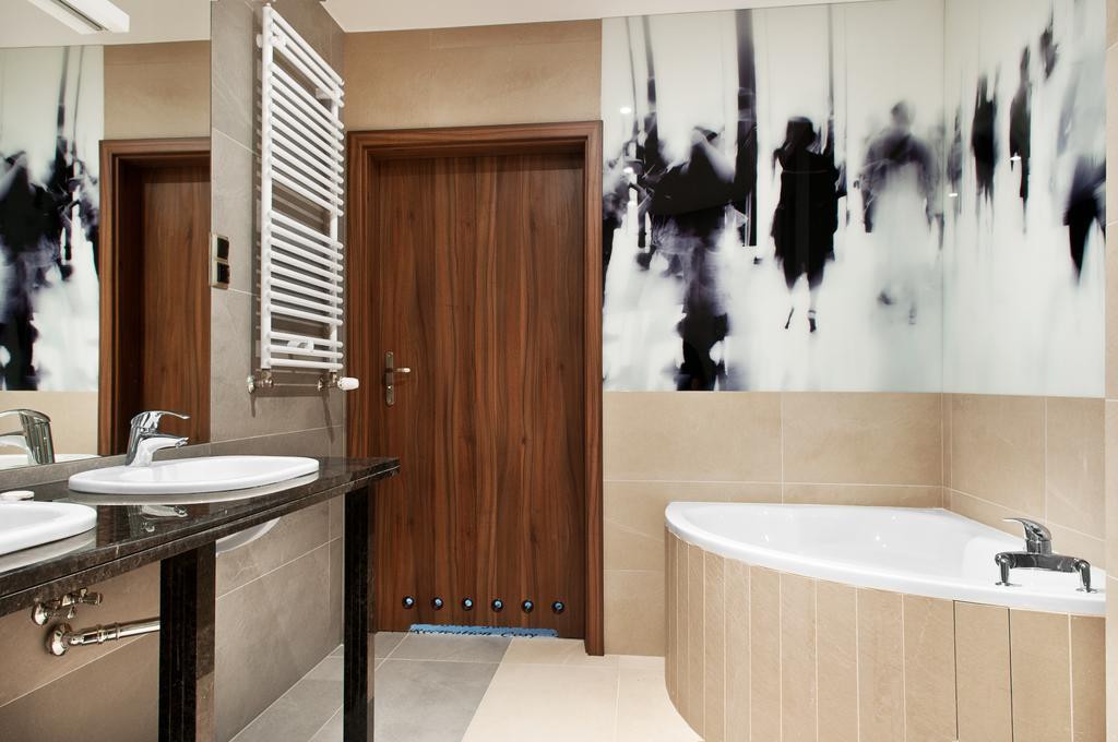 Hotel Piano Lublin Habitación foto